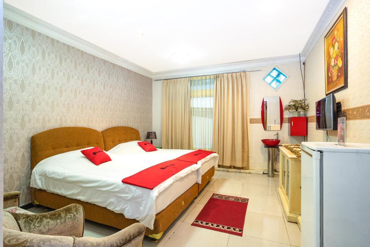 Reddoorz Near Rs Cikini Jakarta Eksteriør bilde